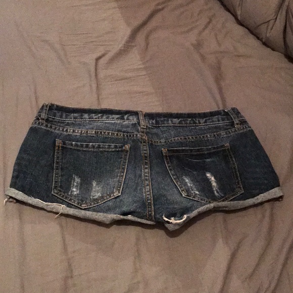 forever21 dark jean shorts - Picture 3 of 3